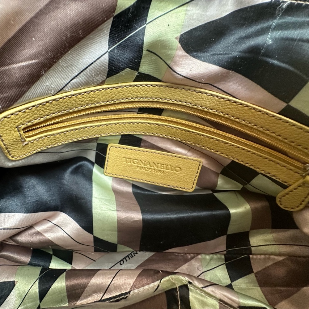 Leather Purse - Picture 11 of 12